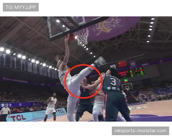 身体冲撞判罚标准：合法冲撞与犯规界定