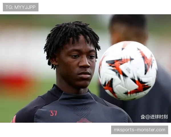 曼联关键比赛抗压能力持续面临考验，对争冠形势产生阶段性制约